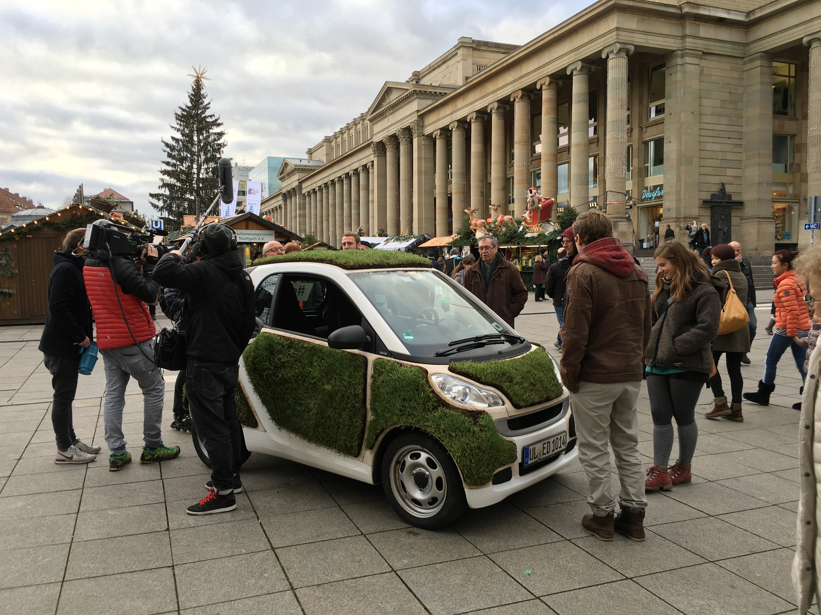 Pilot car provokes discourse among citizen